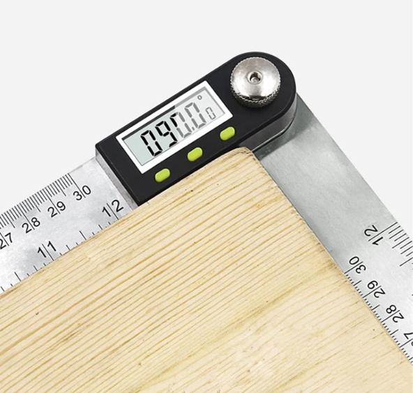 Righello angolare con display digitale